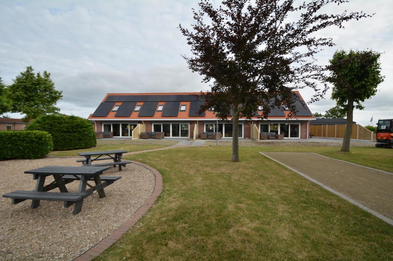 Branding Villa Serooskerke  Buitenkant foto